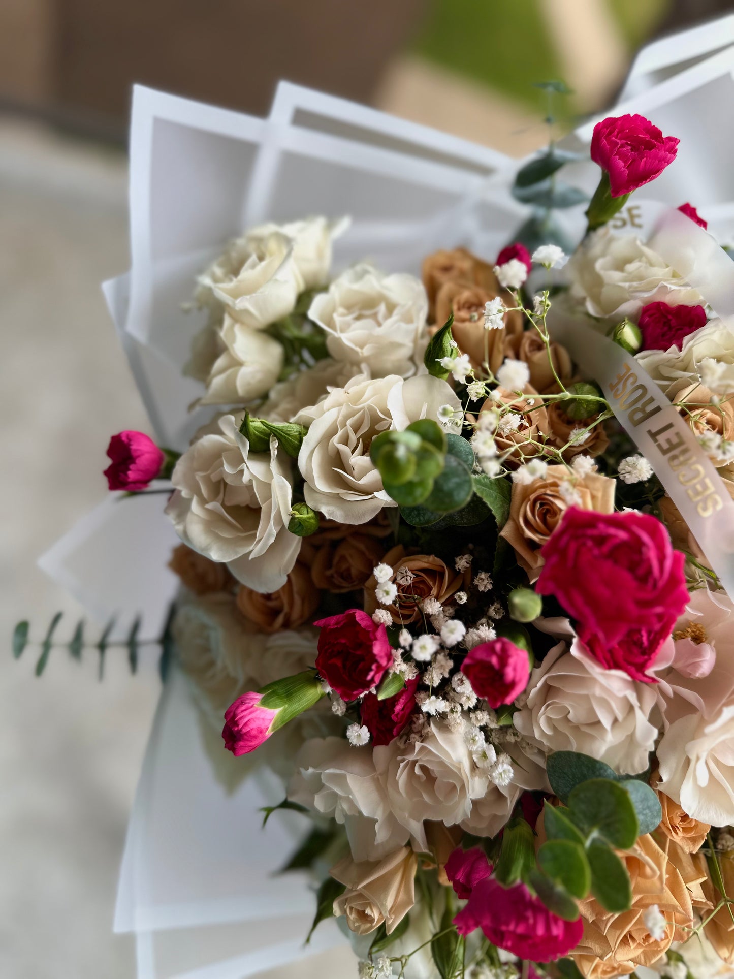 Spray Roses,Carnation Mini and Eucalyptus, Gypsophila